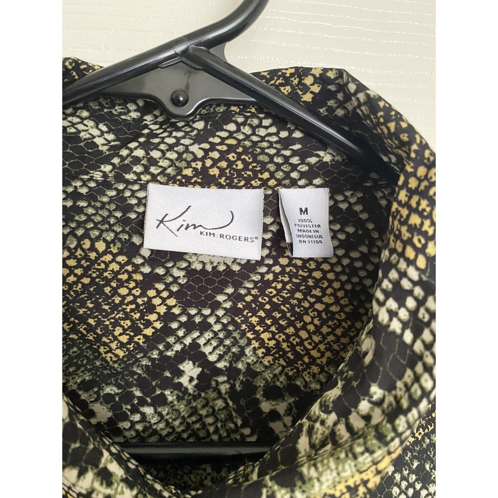 Kim Rogers Women Green Snakeskin Print Button Down Roll Tab‎ Sleeve Shirt Medium